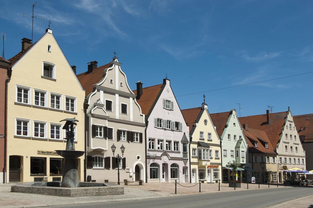 Hotel Zum Schloessle Finningen Exterior photo